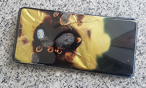 Galaxy S10 5G phát nổ, nhưng Samsung phủ nhận trách nhiệm